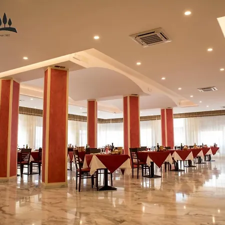 Reali Hotel 3*