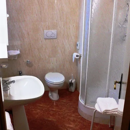 Reali Hotel 3*